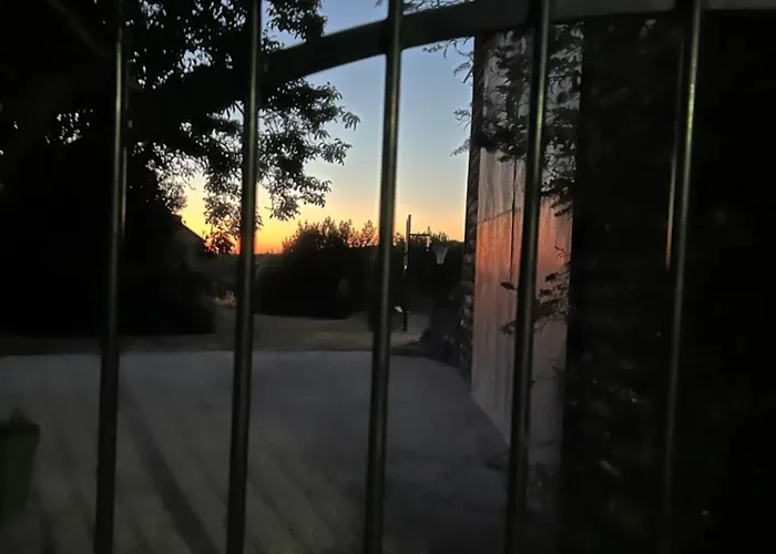 Les Des Chats - Reservation De La Maison Des Chats Et De La Grange Feriehus